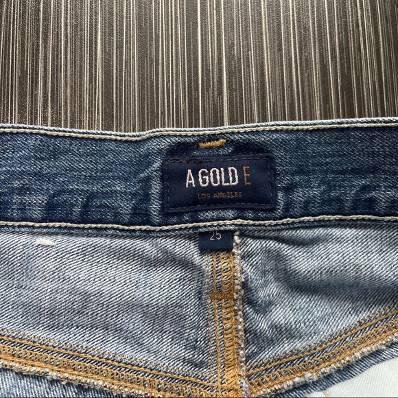 AGOLDE Parker Vintage Cutoff Denim Shorts - Size 25 - Picture 2 of 6